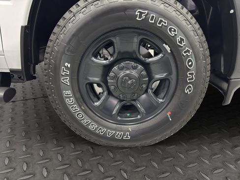 Used 2025 RAM 3500 Tradesman image 15