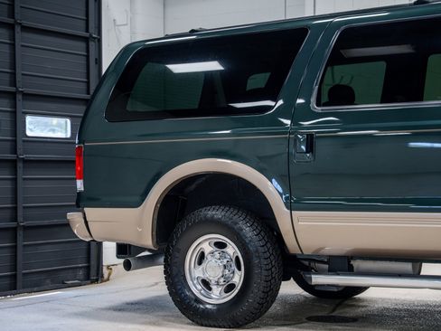 Used 2004 Ford Excursion Eddie Bauer AWD/4WD image 27