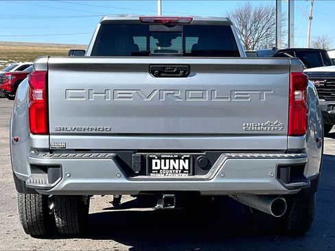 New 2025 Chevrolet Silverado 3500 High Country w/ High Country Premium Package image 4
