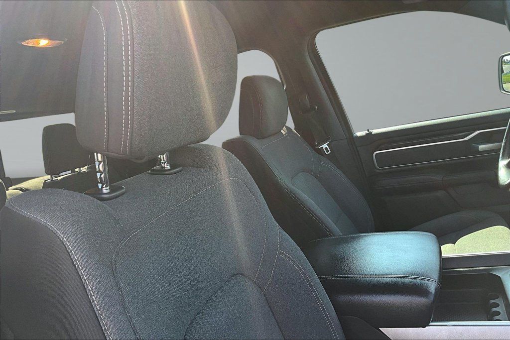 Used 2019 RAM 1500 Big Horn AWD/4WD image 7