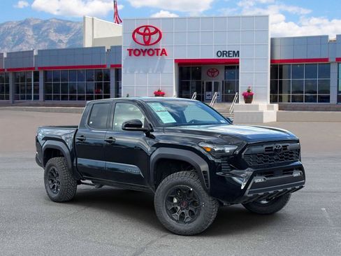Used 2026 Toyota Tacoma TRD Off-Road AWD/4WD image 1