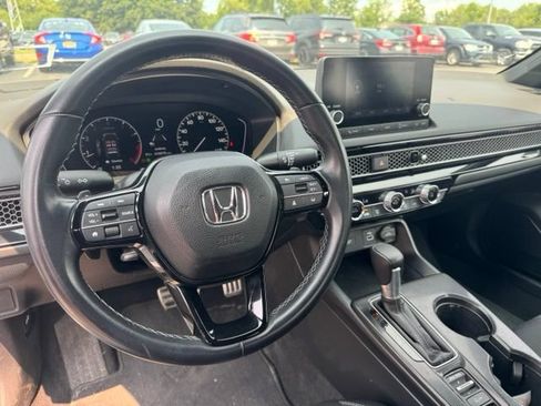 Used 2024 Honda Civic Sport image 14