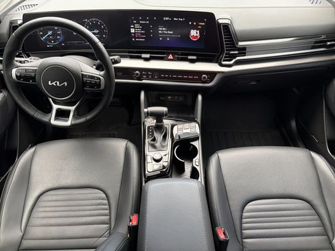 Used 2024 Kia Sportage SX FWD image 3