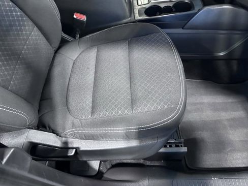 Used 2024 Ford Escape Active image 13