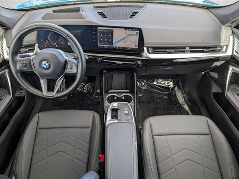 Used 2025 BMW X1 xDrive28i w/ Technology Package image 19