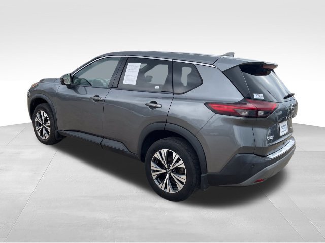 Used 2021 Nissan Rogue SV AWD/4WD image 3