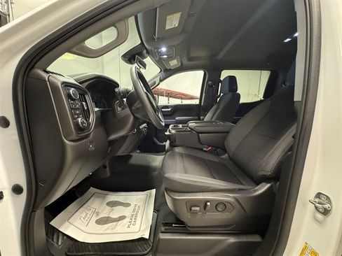 Used 2023 Chevrolet Silverado 1500 Custom w/ LPO, Dark Essentials Package AWD/4WD image 16