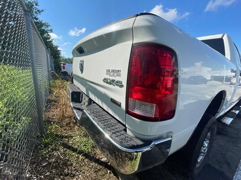 Used 2012 RAM 2500 ST w/ Chrome Appearance Group AWD/4WD image 14