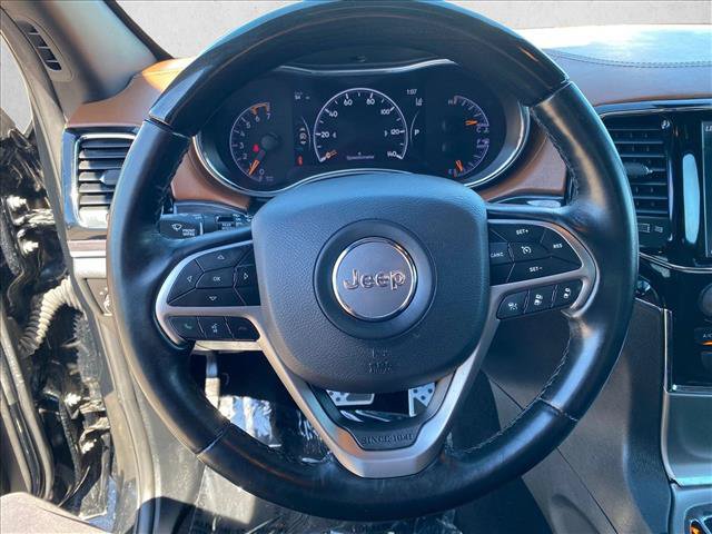 Used 2020 Jeep Grand Cherokee Overland AWD/4WD image 18