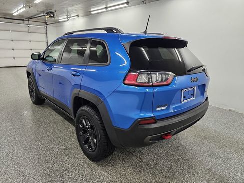 Used 2019 Jeep Cherokee Trailhawk w/ Comfort/Convenience Group image 6