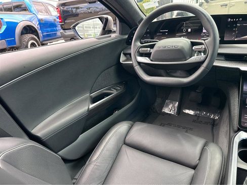 Used 2024 Lucid Air Touring AWD/4WD image 19