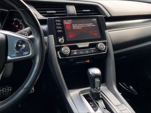 Used 2019 Honda Civic Sport image 5