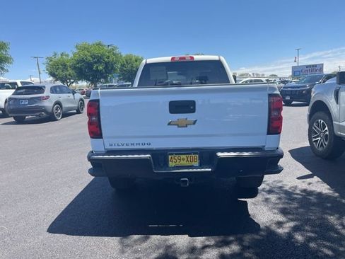 Used 2018 Chevrolet Silverado 1500 W/T w/ Trailering Package AWD/4WD image 5