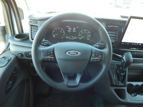 Used 2024 Ford Transit 350 XLT RWD image 20