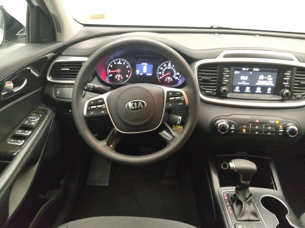 Used 2020 Kia Sorento L FWD image 22
