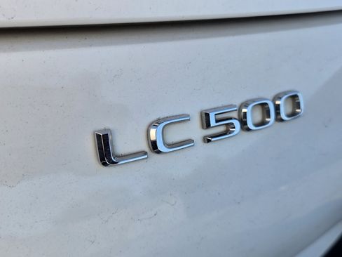 Used 2018 Lexus LC 500 Coupe w/ Touring Package RWD image 9