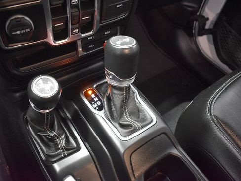 Used 2022 Jeep Wrangler Unlimited Sahara 4xe w/ Cold Weather Group image 19