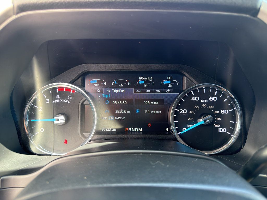 Used 2020 Ford F250 Lariat w/ Lariat Value Package AWD/4WD image 17