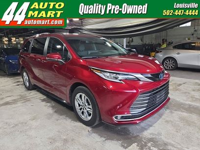 Used 2023 Toyota Sienna Limited