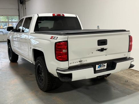Used 2018 Chevrolet Silverado 1500 LT w/ Texas Edition AWD/4WD image 3
