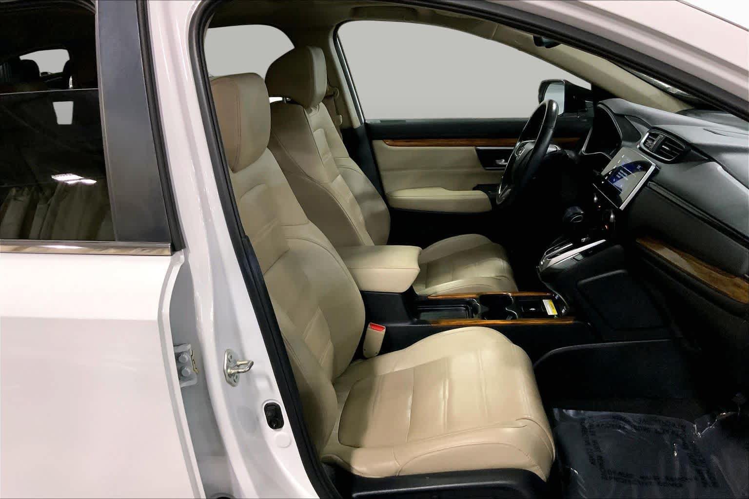 Used 2020 Honda CR-V Touring image 9