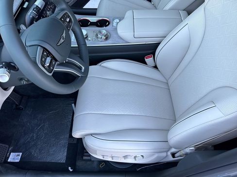 New 2026 Genesis GV80 2.5T Prestige image 12