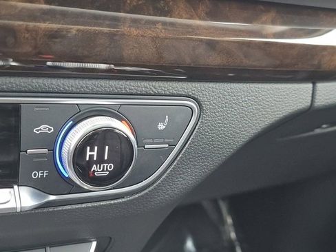 Used 2019 Audi Q5 2.0T Premium Plus w/ Premium Plus Package image 32