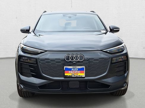 New 2025 Audi Q6 e-tron Premium Plus image 2