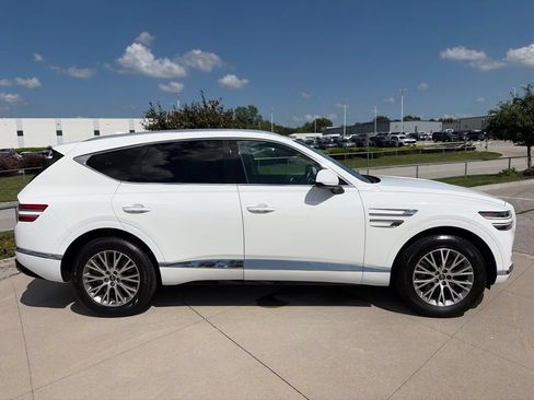 Used 2024 Genesis GV80 2.5T AWD/4WD image 16