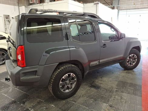 Used 2014 Nissan Xterra PRO-4X image 11