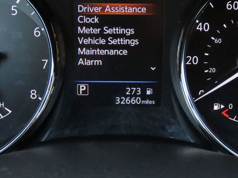 Used 2020 Nissan Rogue Sport SV image 24