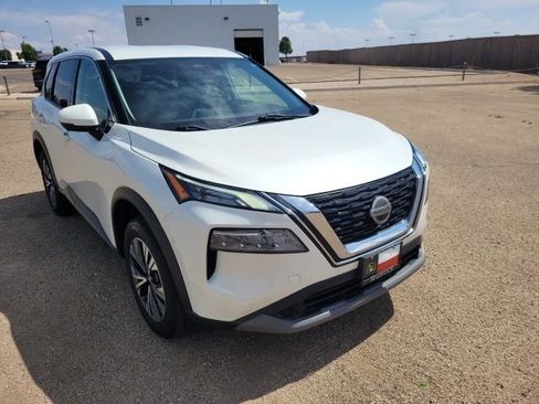 Used 2021 Nissan Rogue SV AWD/4WD image 4