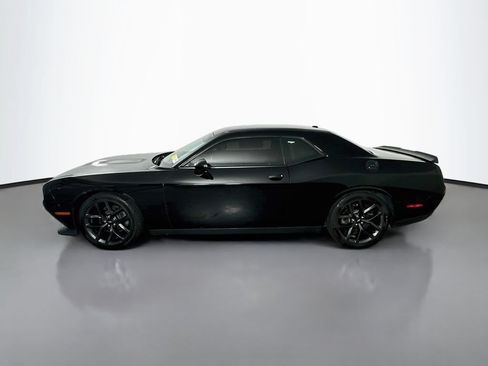 Used 2019 Dodge Challenger GT w/ Blacktop Package RWD image 4