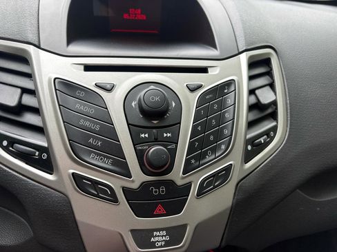 Used 2011 Ford Fiesta SES w/ 301A Rapid Spec Order Code FWD image 22