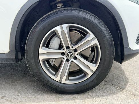 Used 2018 Mercedes-Benz GLC 300 image 27