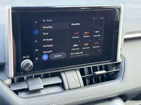 Used 2024 Toyota RAV4 XLE image 24