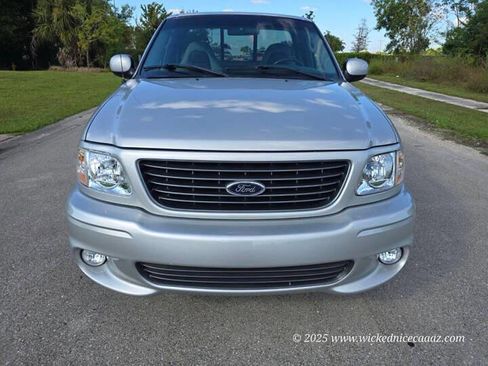 Used 2002 Ford F150 Lightning image 3