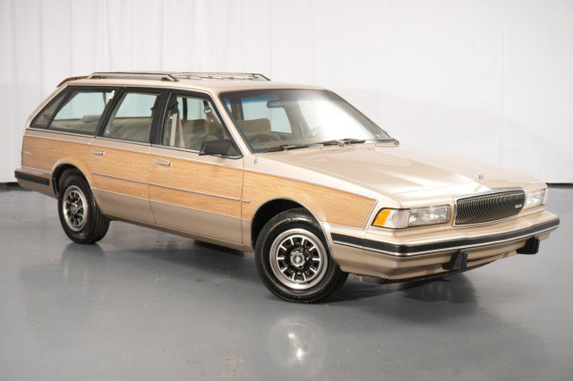 Used 1994 Buick Century Special FWD image 8