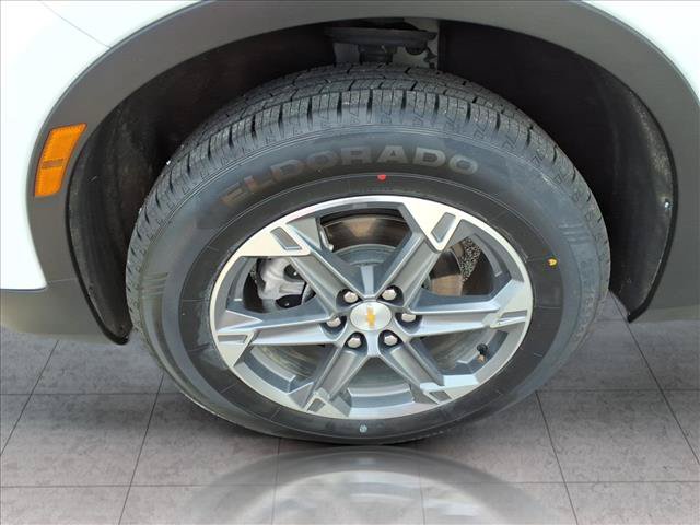 Used 2025 Chevrolet Blazer LT FWD image 13