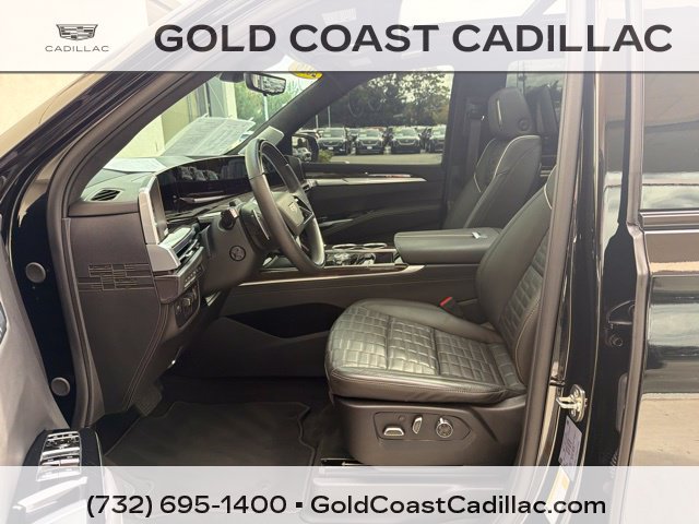 Certified 2026 Cadillac Escalade Platinum Sport AWD/4WD image 20
