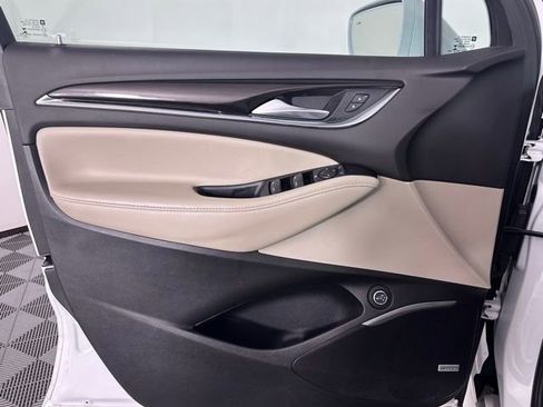 Used 2020 Buick Enclave Essence w/ Sound and Sites Package image 14