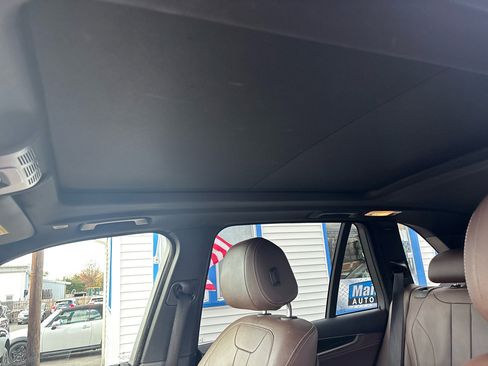 Used 2017 BMW X5 xDrive35i image 23