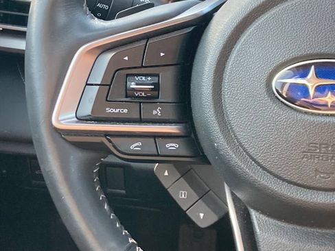 Used 2022 Subaru Outback Touring AWD/4WD image 9