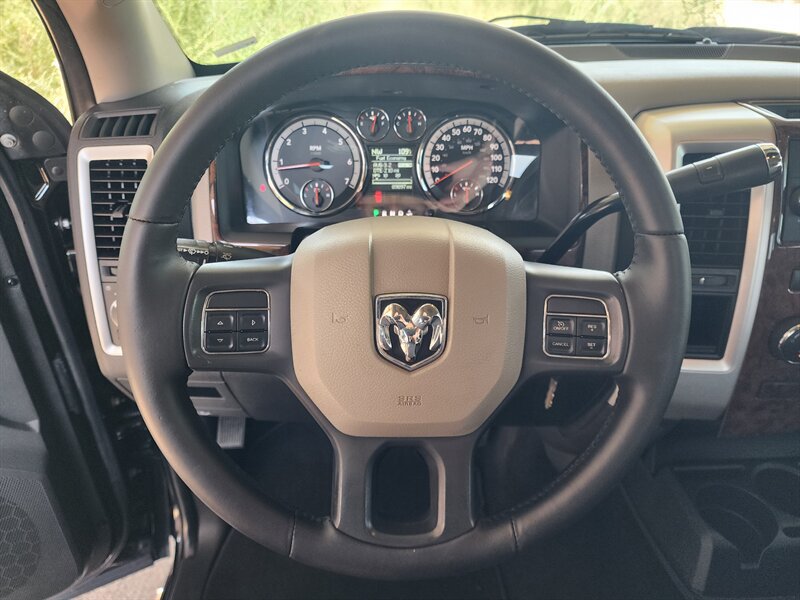 Used 2012 RAM 1500 Big Horn RWD image 28