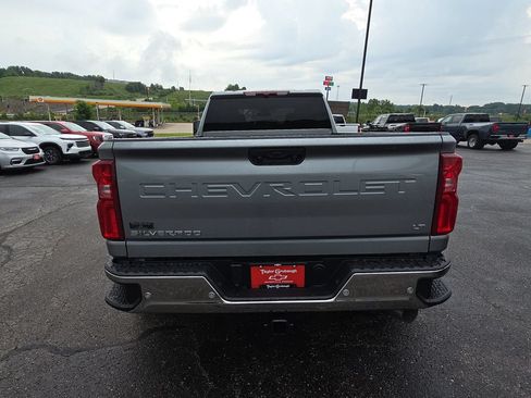 New 2026 Chevrolet Silverado 3500 LT w/ All Star Edition AWD/4WD image 7