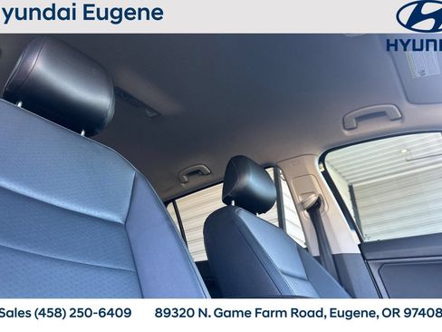 Used 2018 Volkswagen Tiguan SE FWD image 23