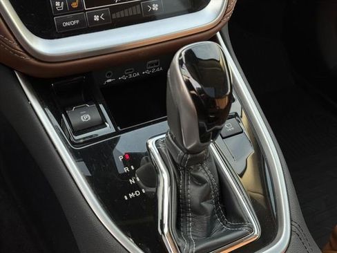 Used 2023 Subaru Outback Touring image 45