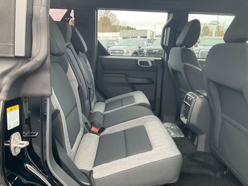 New 2025 Ford Bronco 4-Door w/ Sasquatch Package AWD/4WD image 11