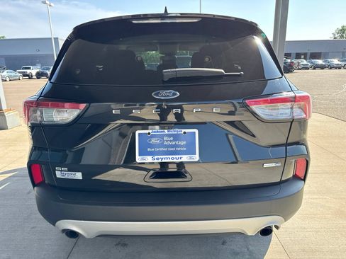 Used 2020 Ford Escape SE AWD/4WD image 6