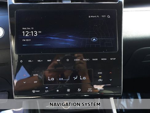 Used 2024 Hyundai Santa Cruz SEL w/ Activity Package image 3